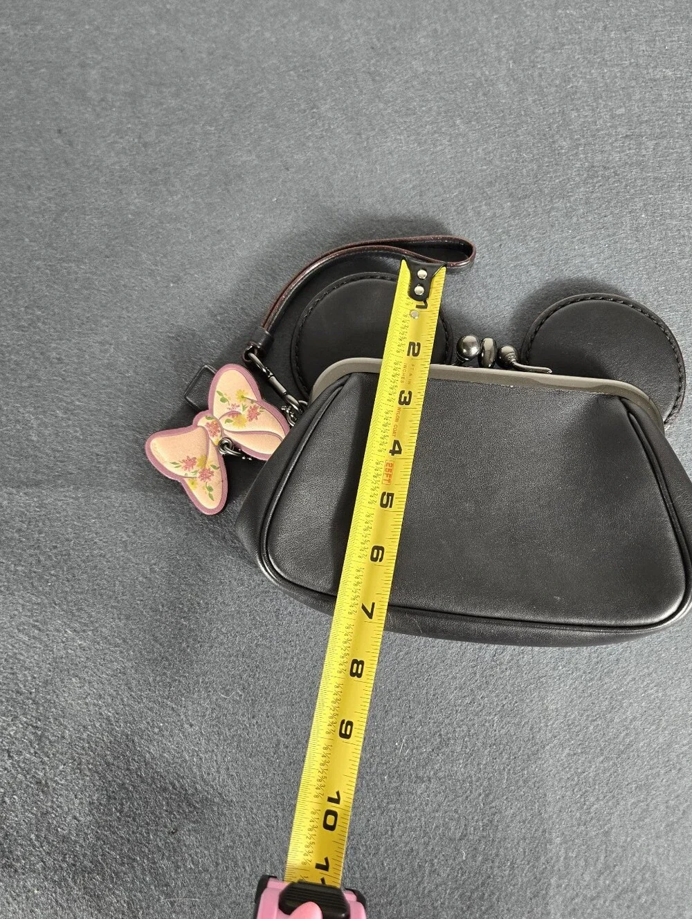 Coach wristlet smooth